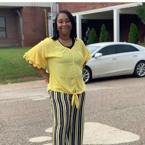 Meet your Posher, April